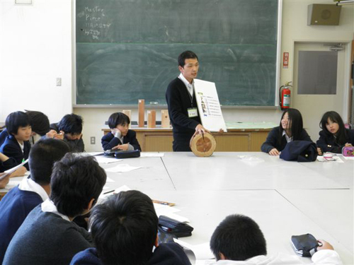 中学の授業のお手伝い