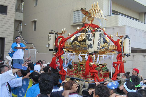 今年の亀ヶ岡神社祭礼