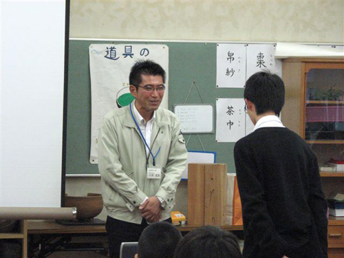 今年の中学講師は誰だ?